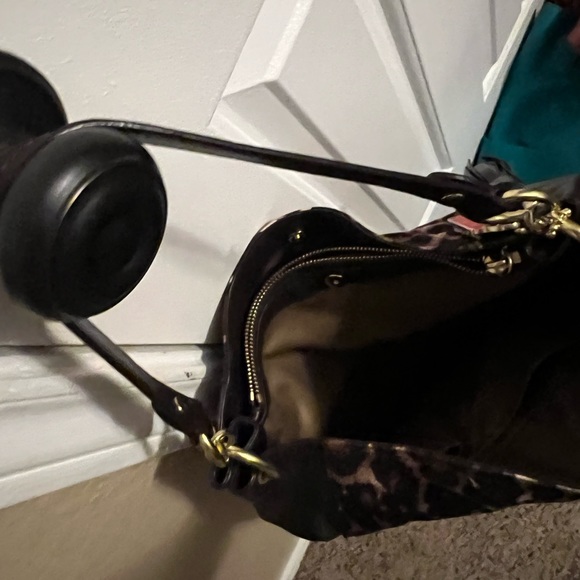 Tote - Picture 2 of 2